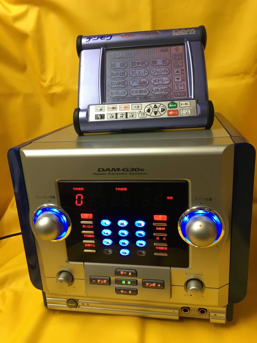 コンパクトカラオケ DAM-G30 家庭用 2分待ち アンプ内蔵 デンモク付き