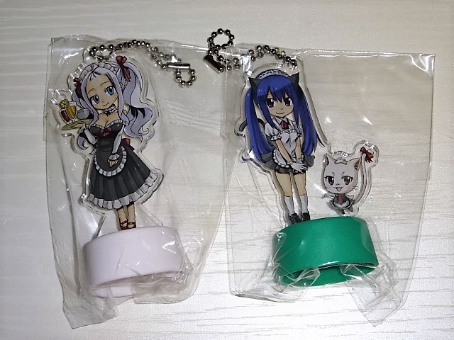 FAIRY TAIL カフェ アクリルキーホルダー　４種セット FAIRY TAIL SNS風アクリルキーホルダー ルーシィ グッズ