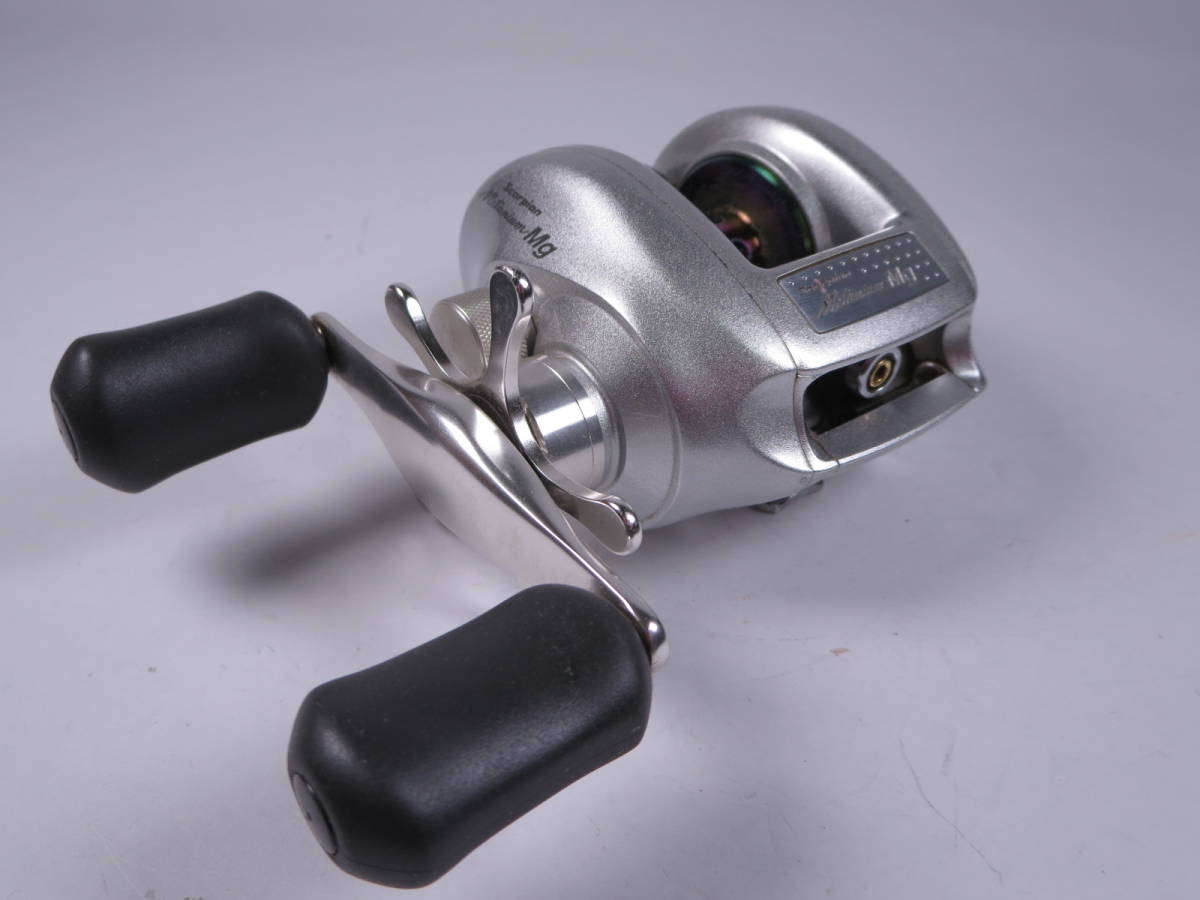 春夏新作モデル 00 スコーピオン 美品 Rh4 メタニウムmg リール Phesonline Com