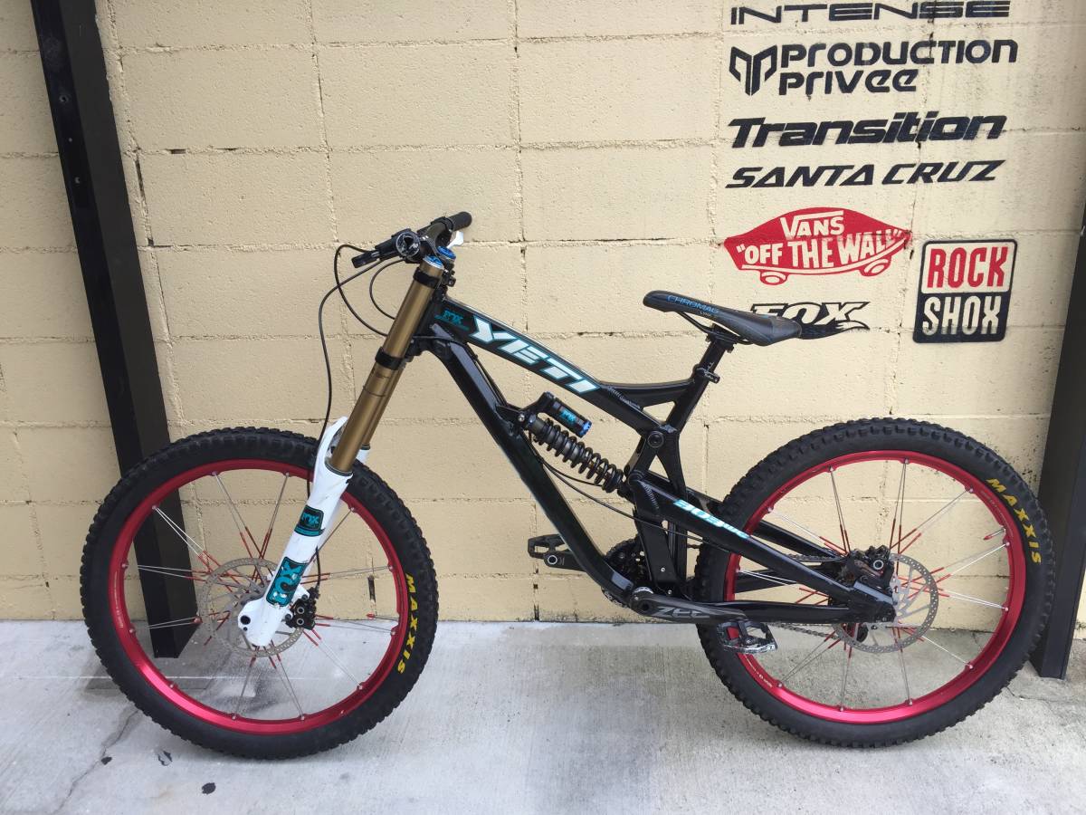 ダウンヒルバイク YETI（イエティ）マウンテンバイク MTB 26インチ