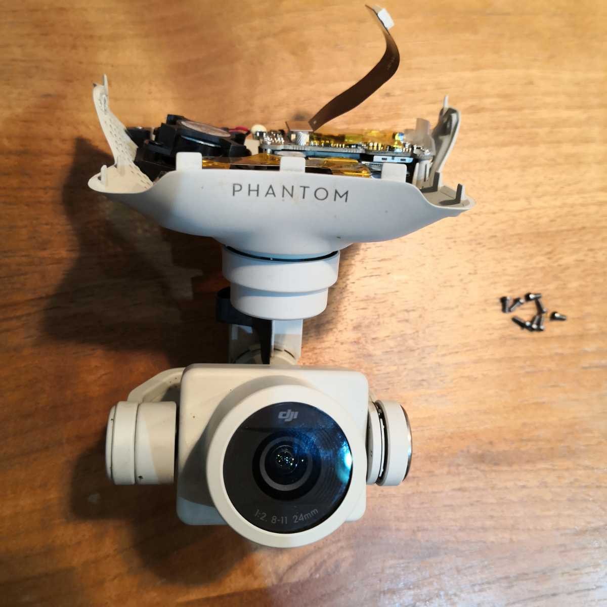 Phantom 4 Pro 製品情報 Dji