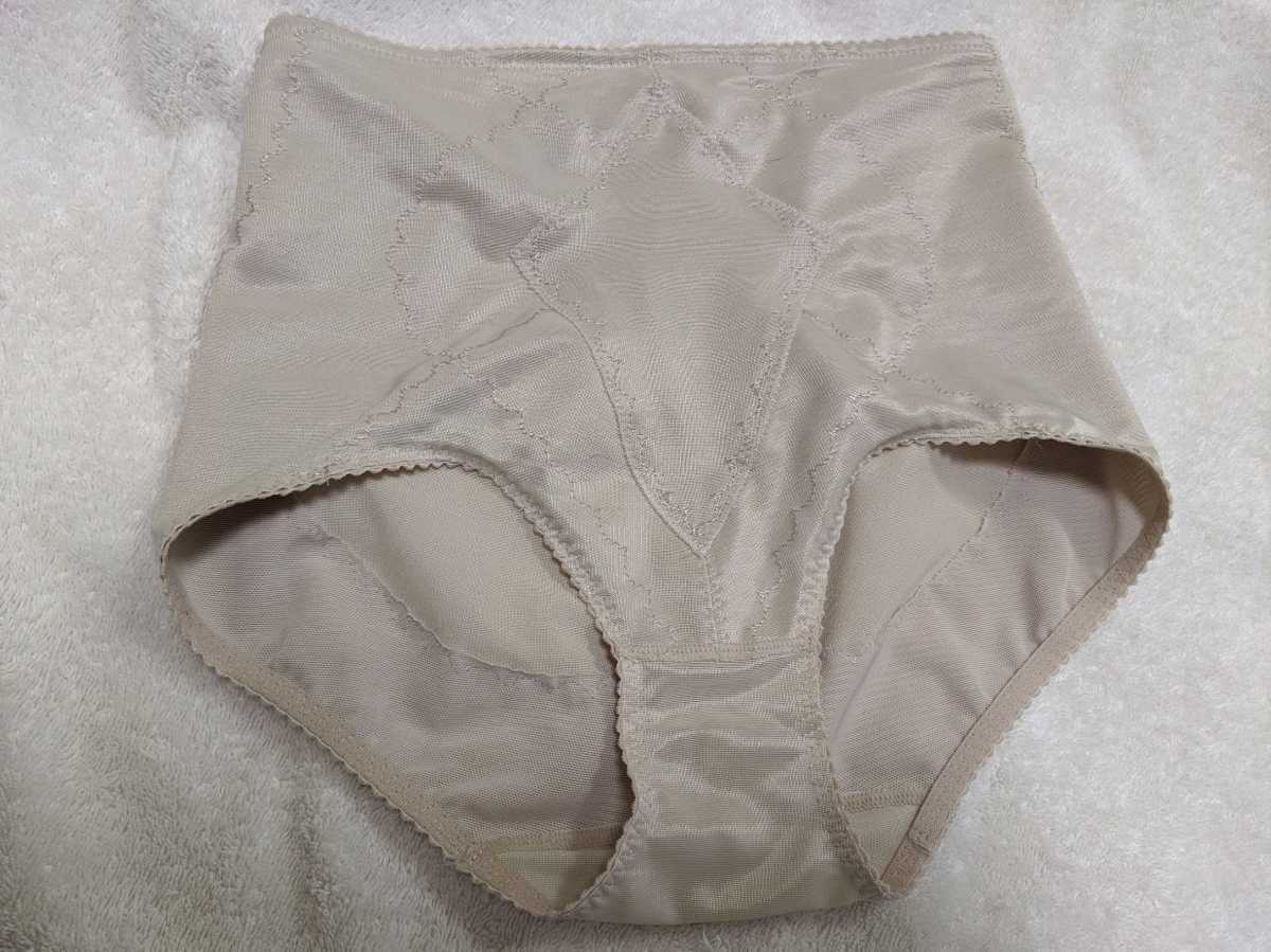 おばさんの矯正下着　AV下着　シミ 新品】ワコール☆補正下着☆1枚でOK♪直履きショートガードル♪ショーツレス・熟女クローゼット整理品の落札情報詳細 -  Yahoo!オークション落札価格検索 オークフリー