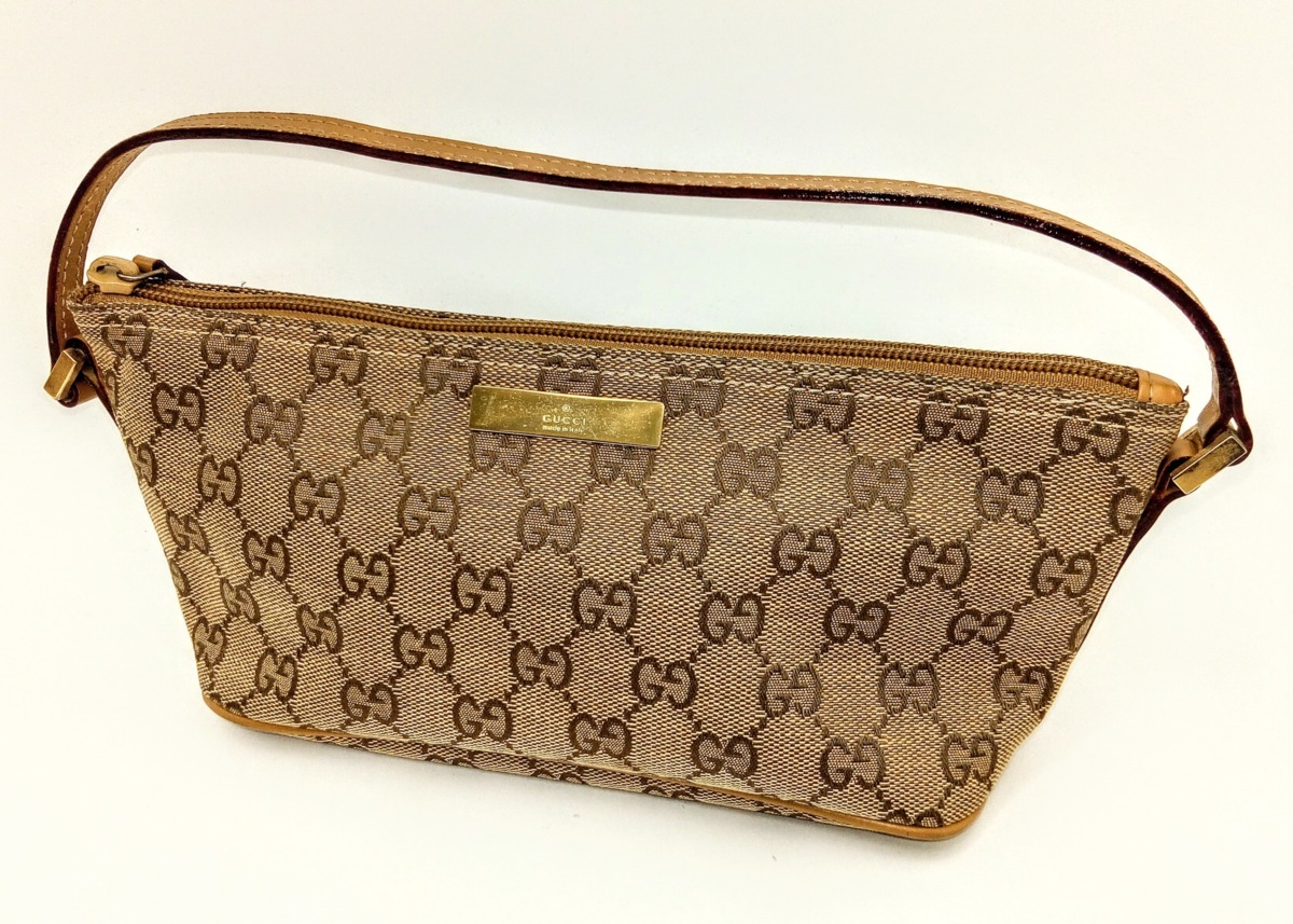 中古良品☆GUCCI グッチ GGキャンバス ハンドポーチ 039 1103 3903