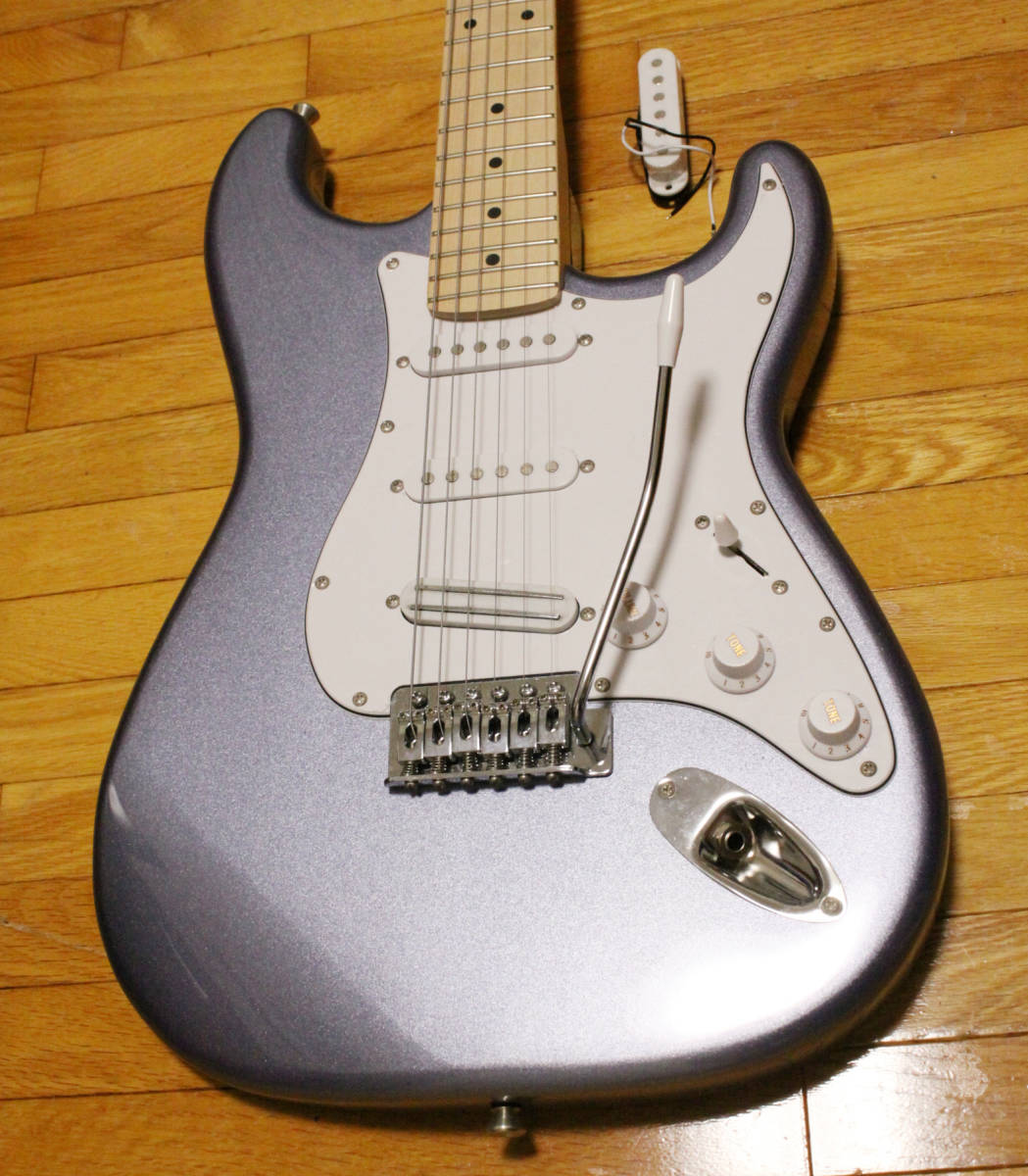 PLAYTECH ST250SSH Maple White エレキギターストラト（プレイ