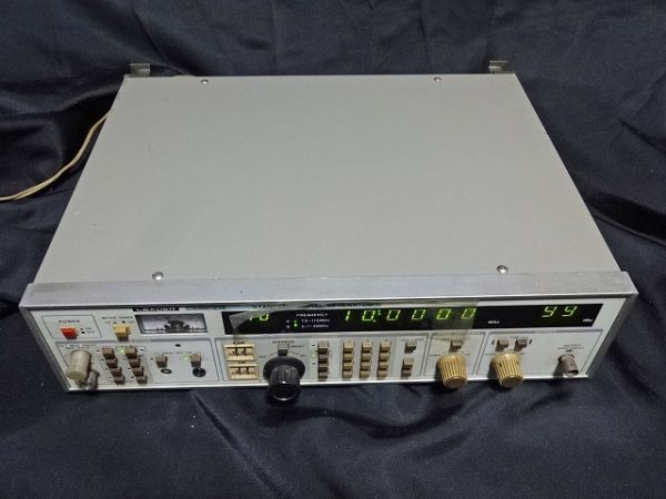 中古】□LEADER LSG-216 シグナルジェネレーター SIGNAL GENERATOR