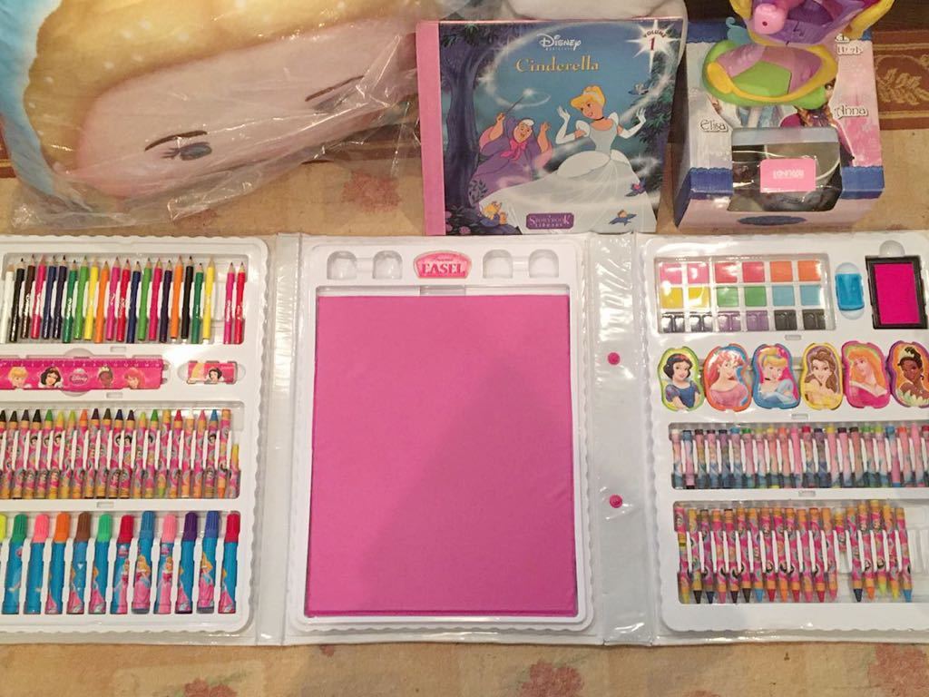 ディズニー プリンセス ドレッサー バッグ ポーチ 色鉛筆 アリエル 白雪姫 ベル ラプンツェル シンデレラ アナと雪の女王 ジャスミン の落札情報詳細 ヤフオク落札価格情報 オークフリー スマートフォン版
