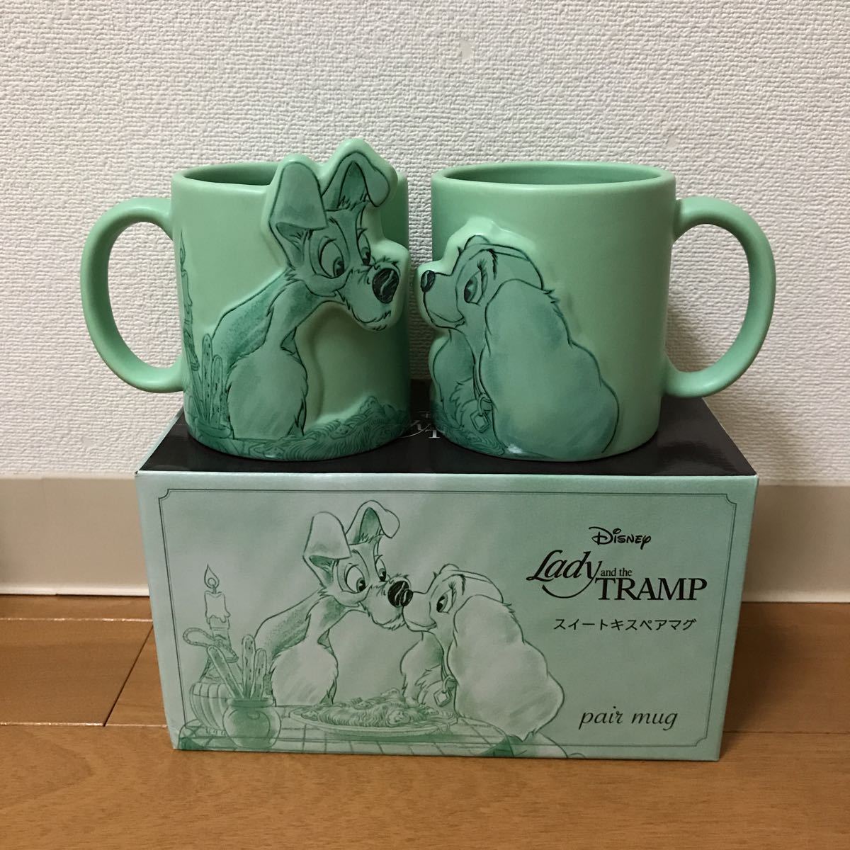 ディズニー わんわん物語 Kiss 限定フィギュア マグ グラス他 未使用 新品】ディズニー わんわん物語 レディ＆トランプ ペア マグカップ