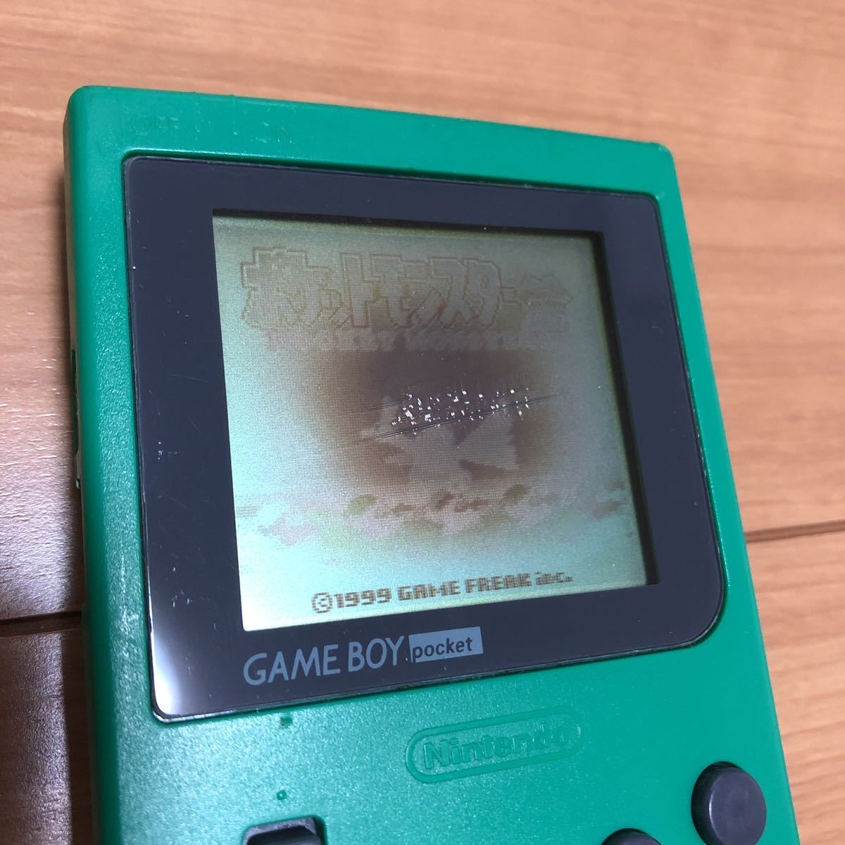 ゲームボイカラー本体、ポケモン金銀クリスタルカセットのセット 