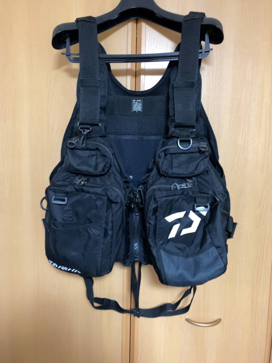 ダイワ DAIWA DF-6403 フロートゲームベスト 中古 ダイワ DAIWA DF-6403 フロートゲームベスト 中古 ダイワ DAIWA DF