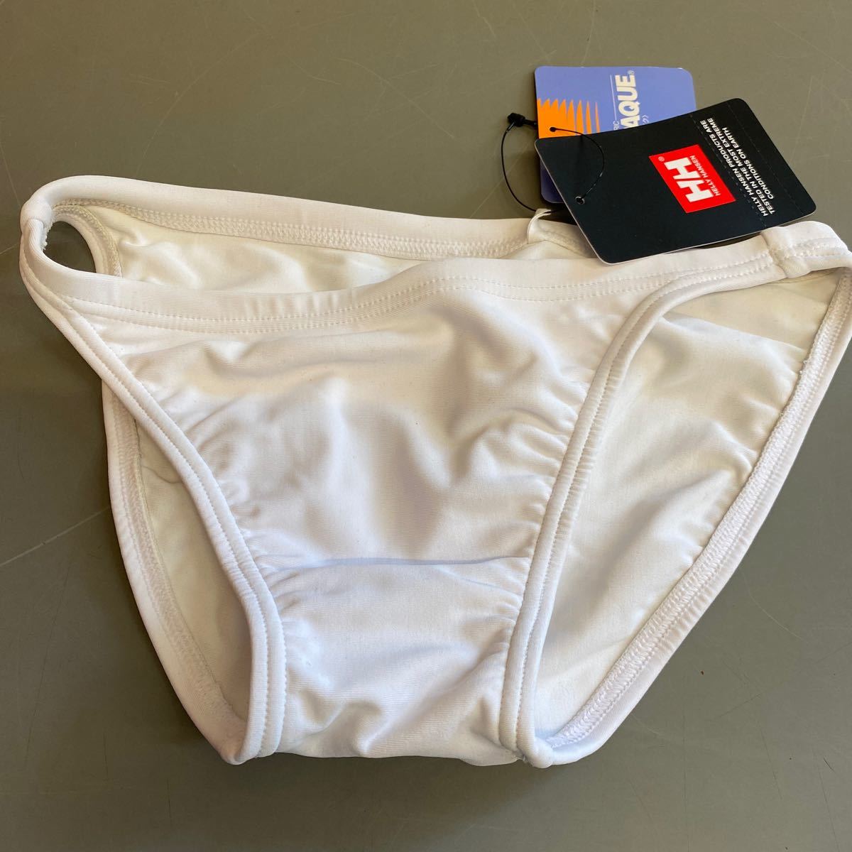 新品】HELLY HANSEN ヘリーハンセン HH72006A ビキニ ホワイト サイズM