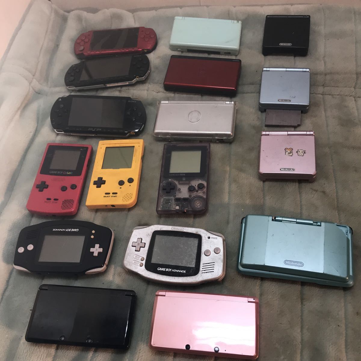 Psp 3ds Ds Lite Game Boy などいろいろゲーム機17台 ジャンク の落札情報詳細 ヤフオク落札価格情報 オークフリー スマートフォン版