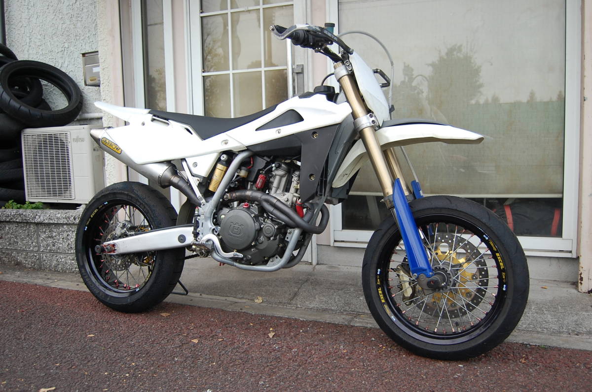 2004 HUSQVARNA SM400R SUPERMOTO レーサー 書類付きの落札情報詳細 