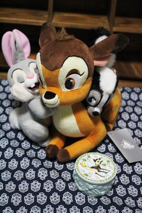 未使用 ディズニーストア ぬいぐるみ バンビ とんすけ フラワー ハグ スマイル おまけtdrジュエリーケース の落札情報詳細 ヤフオク落札価格情報 オークフリー スマートフォン版