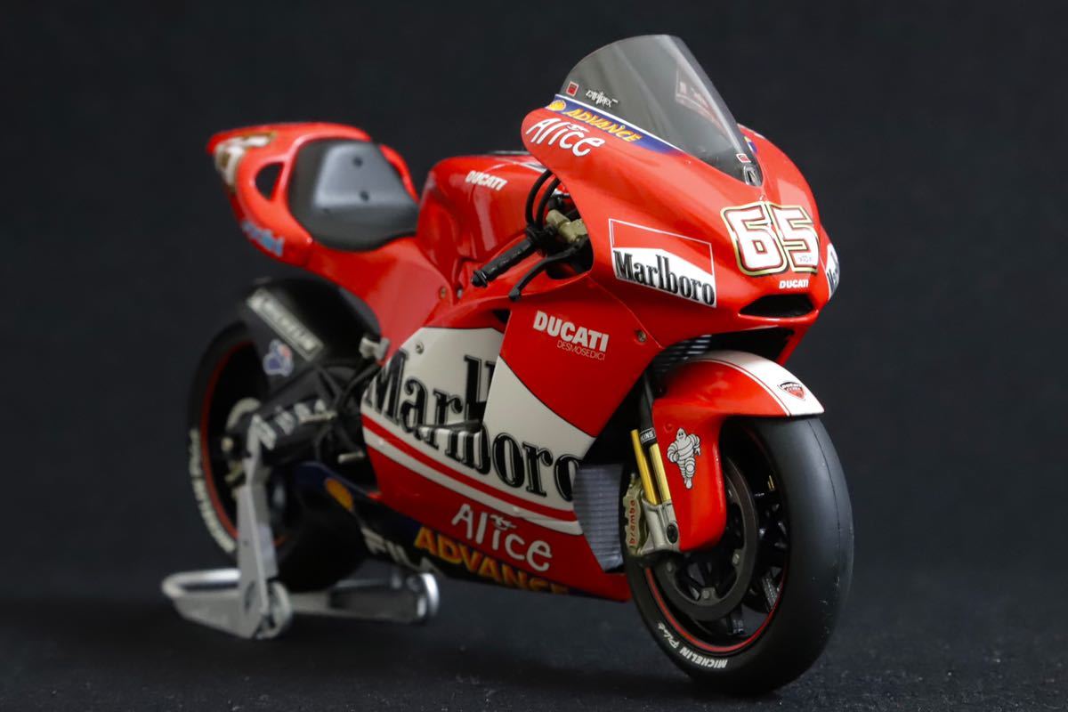 新品】タミヤ TAMIYA 1/12 プラモデル ドゥカティ デスモセディチ