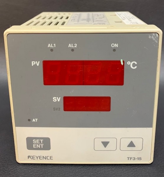 中古】KEYENCE キーエンス TF3-15 TF3シリーズ デジタル温度調節器
