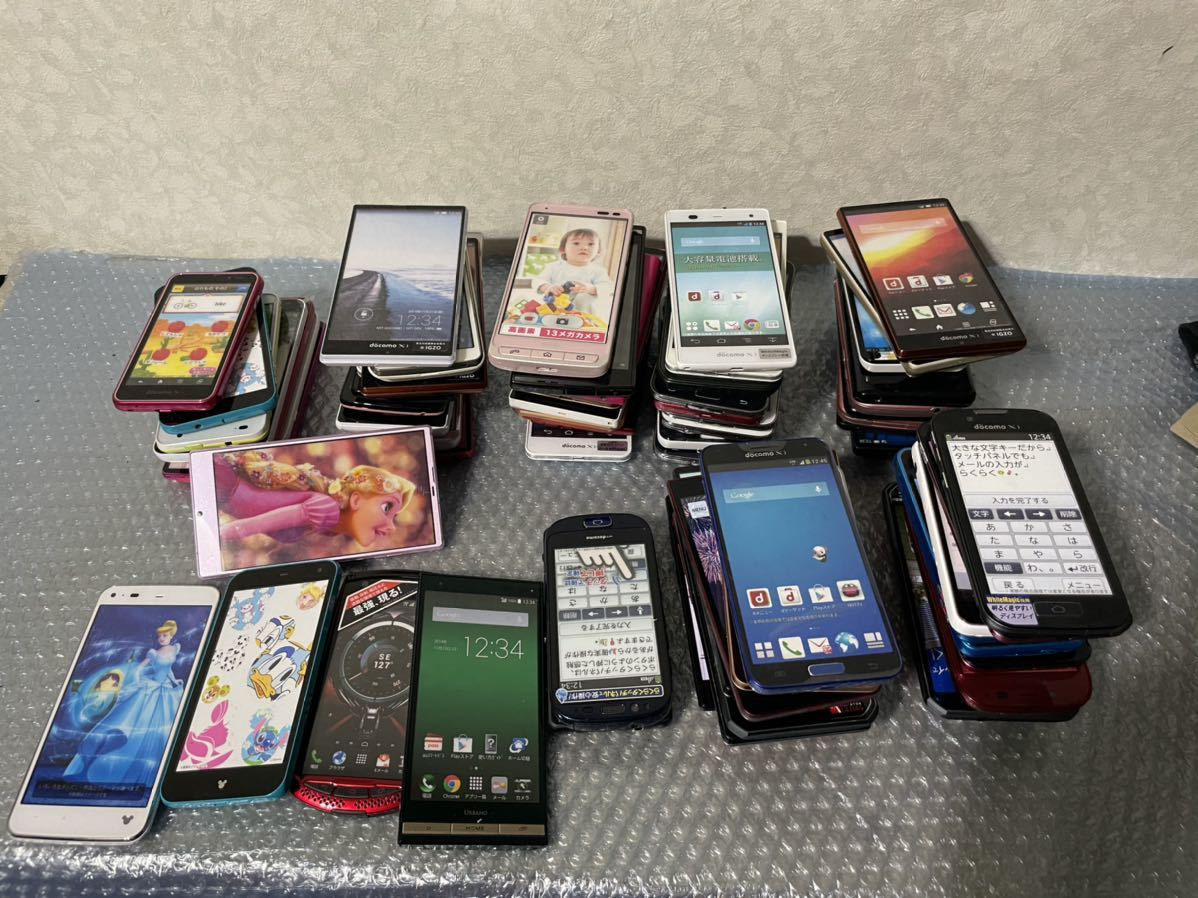 スマートフォン モック 大量 スマホモック モックアップ まとめて たくさん 約７０個セット ディズニースマホ ギャラクシーなど 携帯電話 の落札情報詳細 ヤフオク落札価格情報 オークフリー スマートフォン版