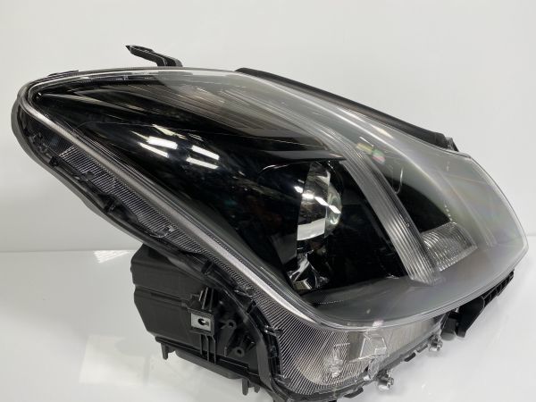 8526 美品 クラウンアスリート GRS200/GRS201/GRS204 後期 純正 右