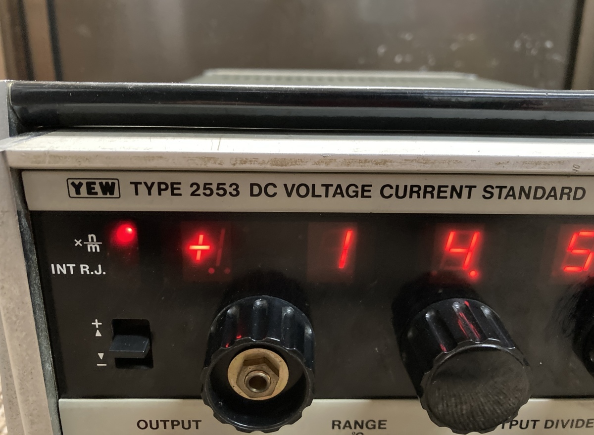 横河【YOKOGAWA】 Type 2553 直流標準電圧電流発生器　動作品 Yahoo!オークション -「yokogawa 2553」の落札相場・落札価格