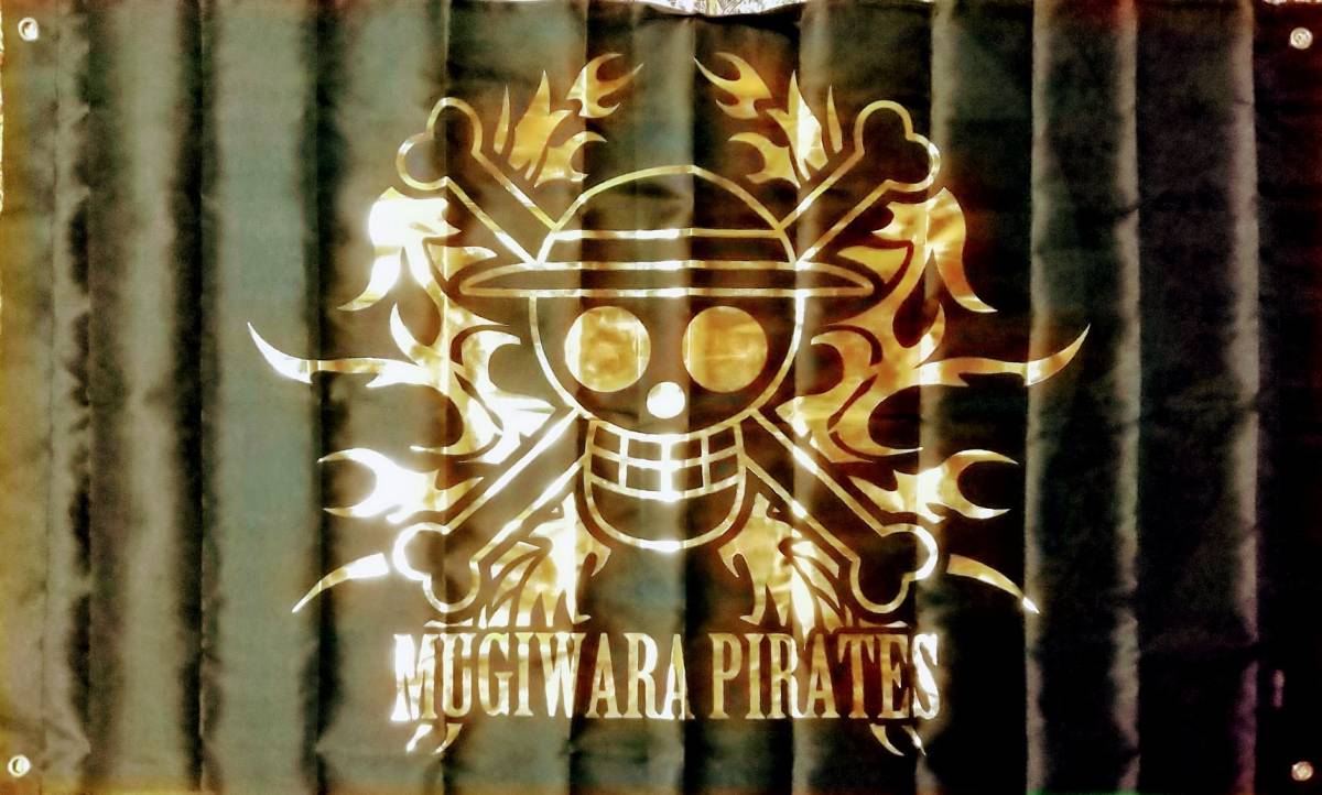 新品 ワンピース メタリックフラッグ麦わら海賊旗 の落札情報詳細 ヤフオク落札価格情報 オークフリー スマートフォン版