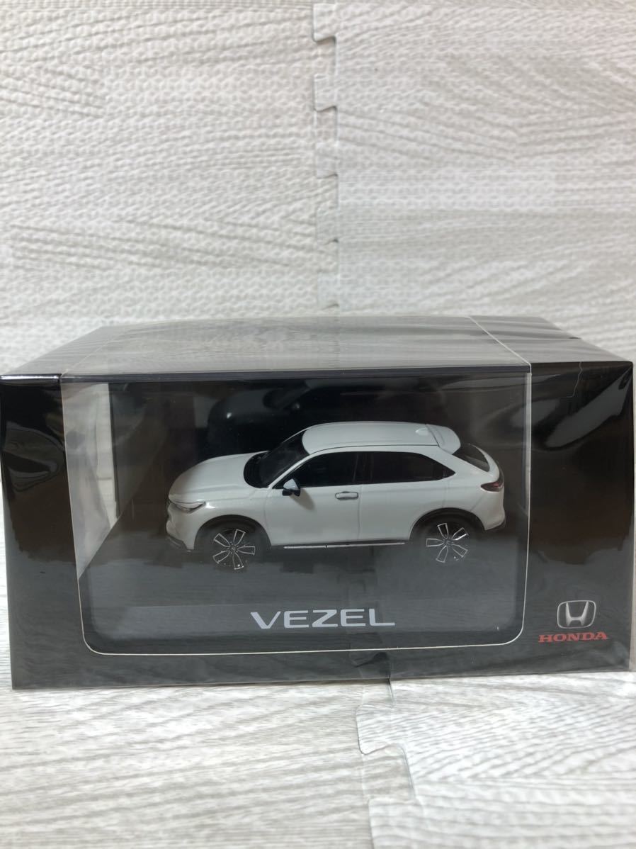 新品 1 43 ホンダ 新型ヴェゼル Vezel 最新モデル カラーサンプル ディーラー特注 ミニカー プレミアムサンライトホワイト パール の落札情報詳細 ヤフオク落札価格情報 オークフリー スマートフォン版