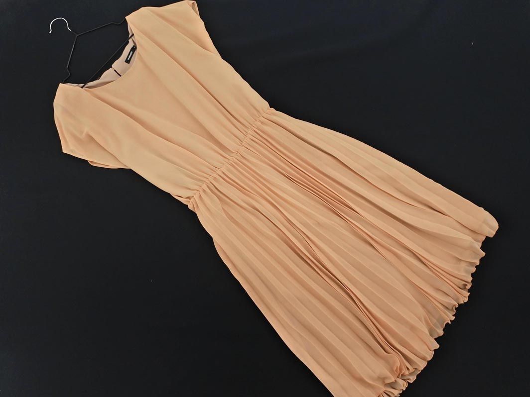 ネコポスok ルシェルブルー シフォン プリーツ ワンピース Sizef ベージュ Bec6 の落札情報詳細 ヤフオク落札価格情報 オークフリー スマートフォン版