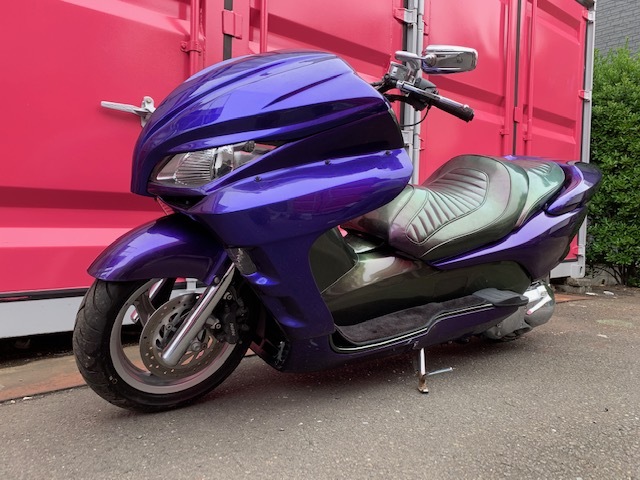 神奈川発◇ホンダ◇フォルツァZ◇MF08◇激レア◇ロンホイの落札情報