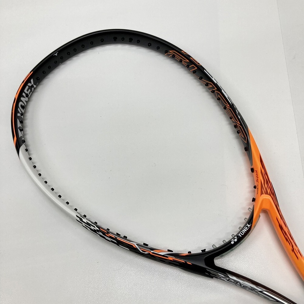 YONEX テニスラケット 黒とオレンジ　エフレーザー7S エフレーザー7Sの特徴と向いている人【ソフトテニスラケット