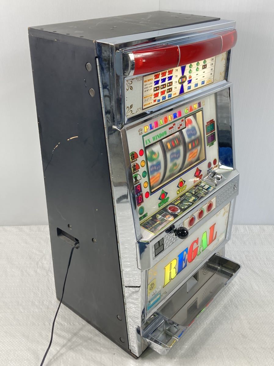 ☆再出品☆引取歓迎☆ パチスロ実機 REGAL リーガル7L BELLCO ベルコ 4