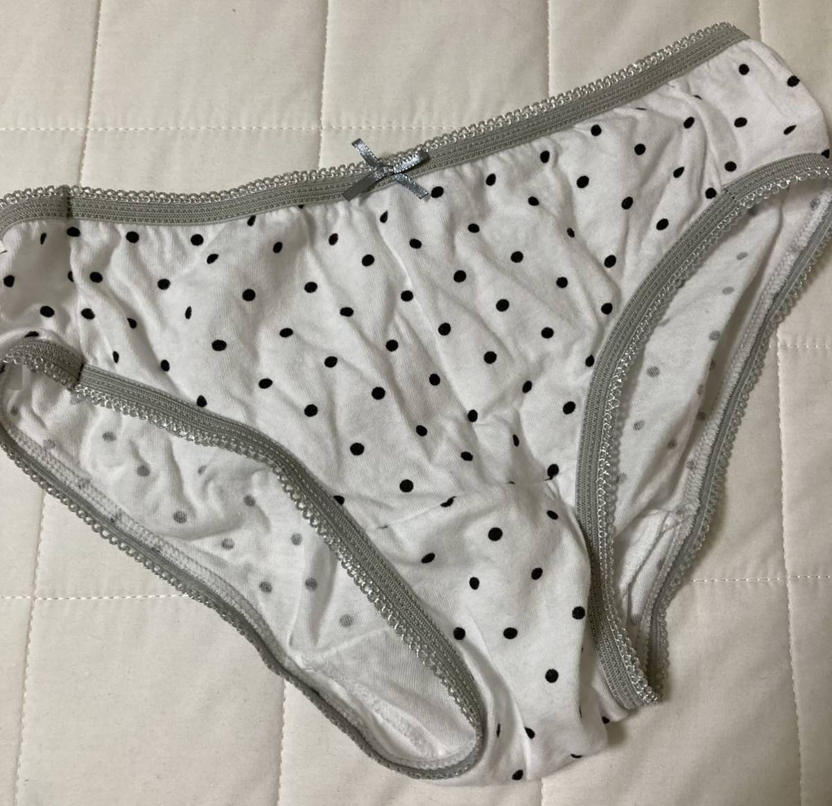 jkの白綿パンツパンティ画像 新品】女子高生 JK1♪ 処分品 ティーンズ 白 ドット ショーツ コットン パンツ 下着 タンス整理品の落札情報詳細 - Yahoo!オークション落札価格検索 オークフリー