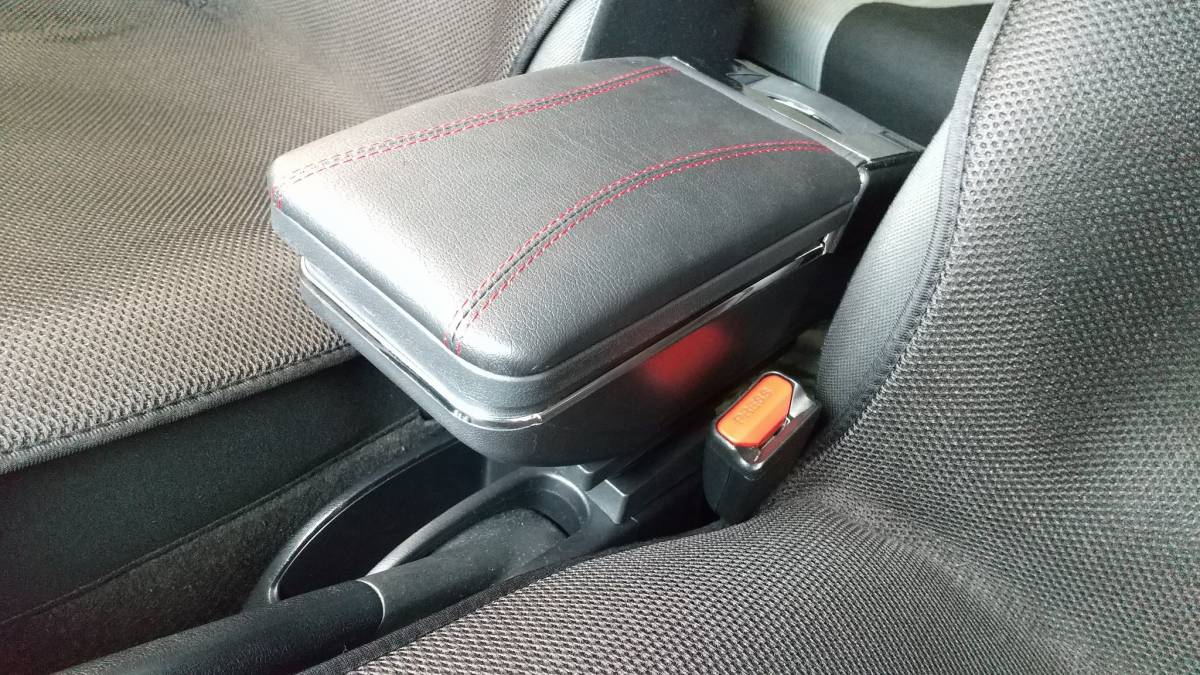 コンソール アームレストの最近30日の自動車 オートバイ内カテゴリ オークション落札価格一覧 オークフリー スマートフォン版