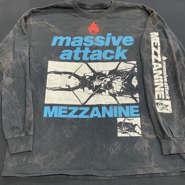 Massive Attack Mezzanine マッシブアタック tシャツ（やや傷や