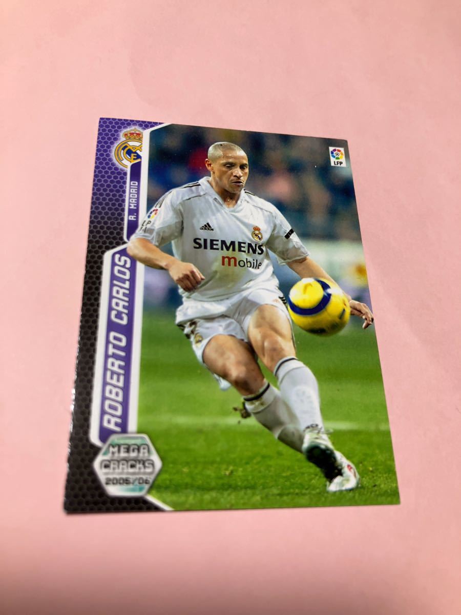 Topps Museum Collection Roberto Carlos /50 Framed Autograph