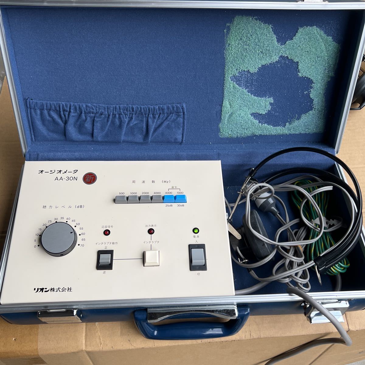 ア*ィ様 （完動品）リオン オージオメータ AA-73A ☆リオン RION オージオメータ AA-73A 補聴器フィッティング聴力