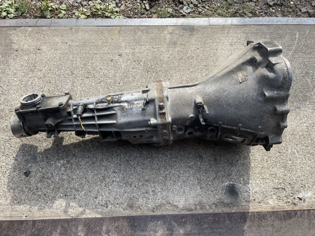 傷や汚れあり】日産 純正 S13 シルビア CA18 ミッション 5速 5MT 5F