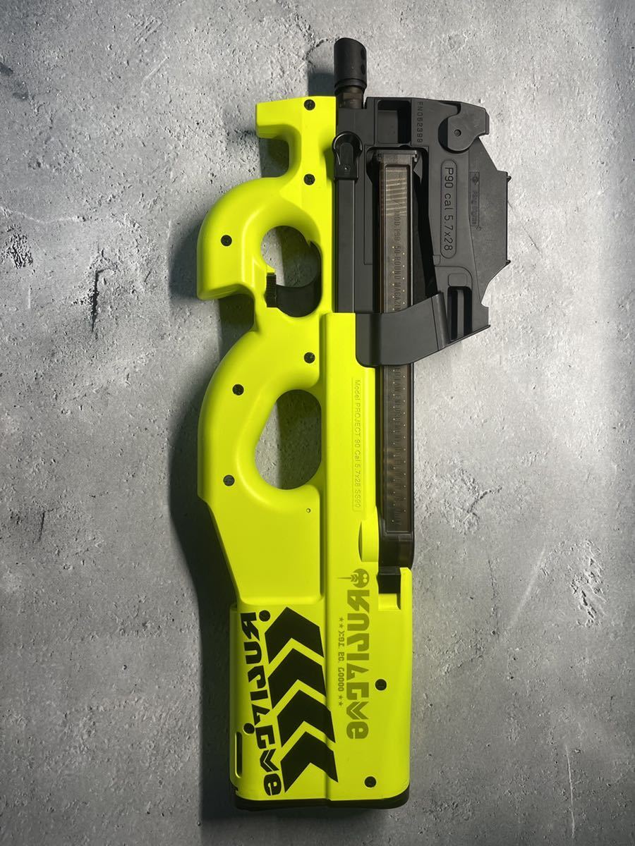やや傷や汚れあり】東京マルイ製P90（ヒーローシューター/スプラ