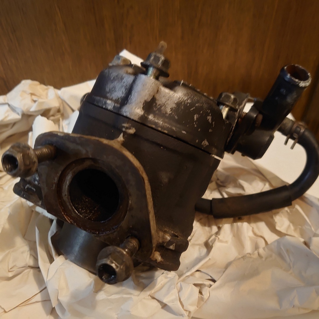 ヤマハ TZR50R TZM50 4EU 4KJ シリンダー シリンダーヘッド