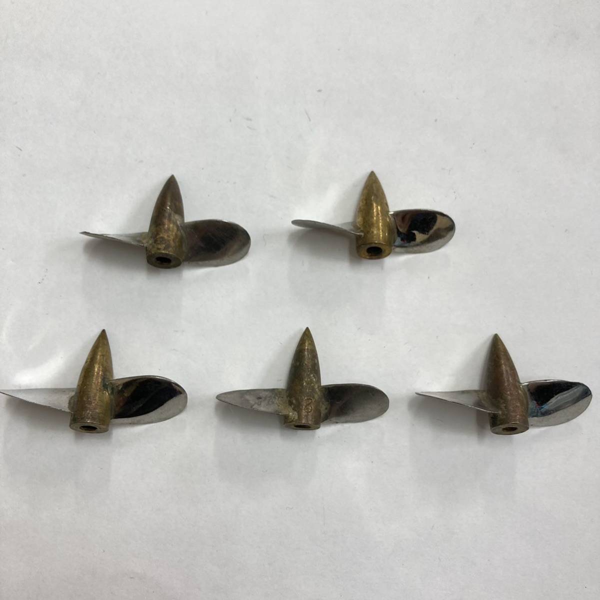 真鍮　プロペラ Amazon.co.jp: RC モデル船 真鍮プロペラセット 20mm 3 ブレード CW