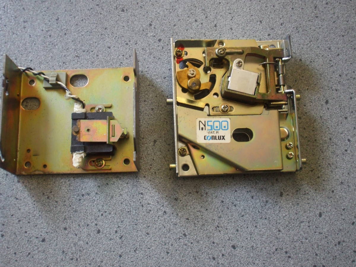 日本コンラックス CLXA-G100 コインセレクター