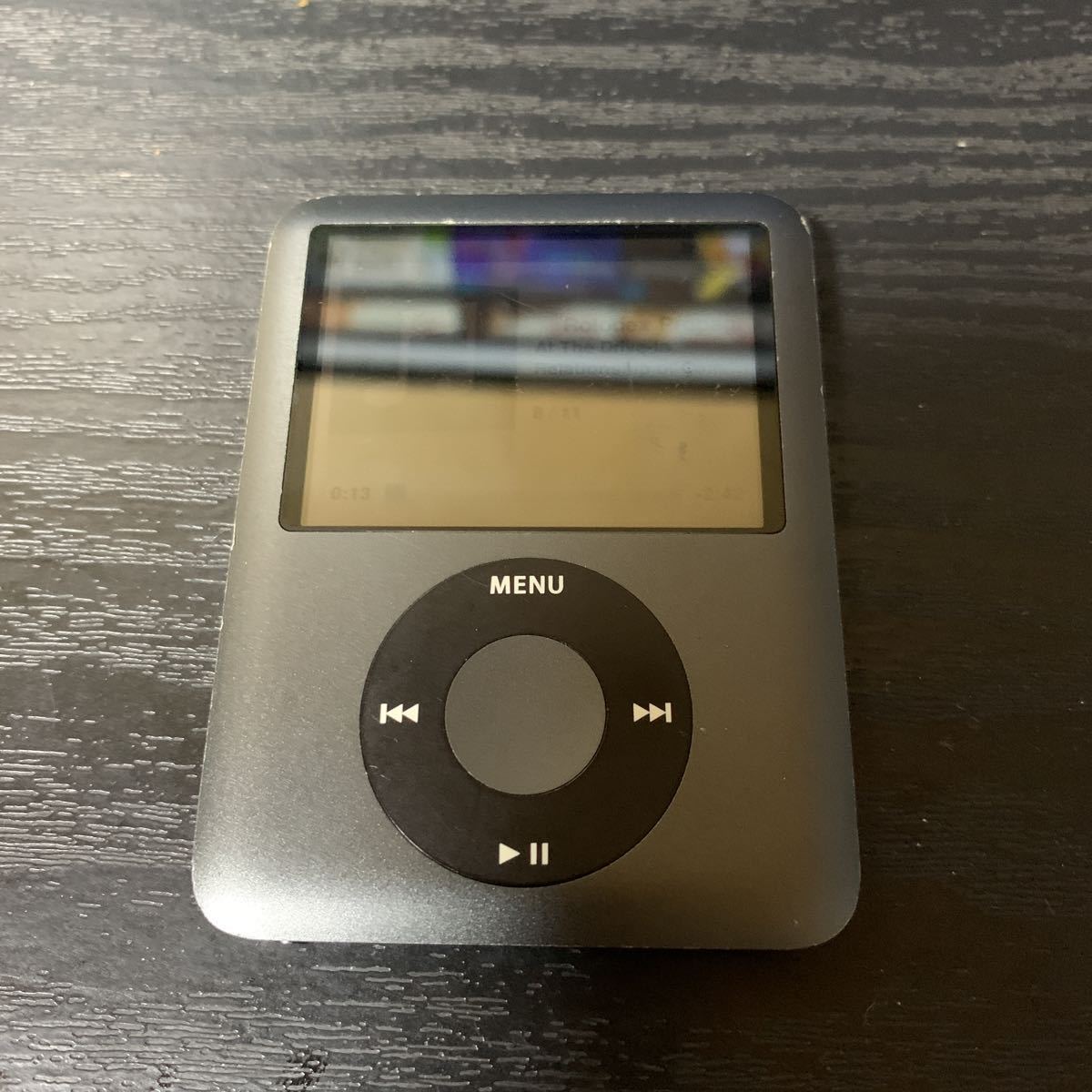 233313 iPod nano 4g spy1 400