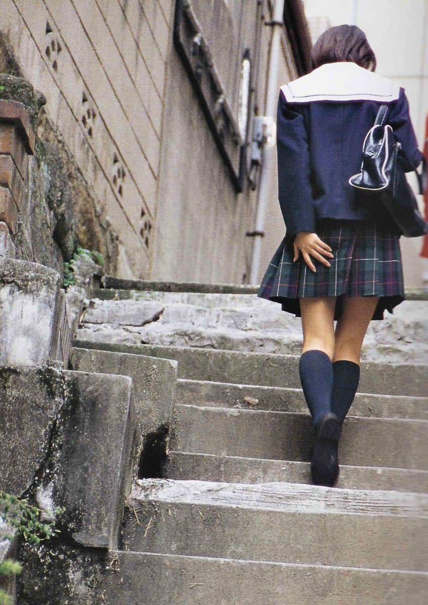 写真付き 私生活。17才。松本まりか。 写真集 松本まりか 私生活 17才 ハードカバー 上製本｜2002年発行 初版