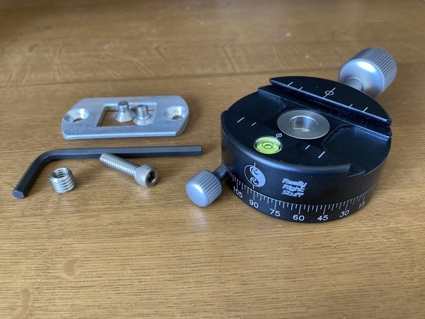 やや傷や汚れあり】RRS（Really Right Stuff）PCL-1 Panning Clamp 