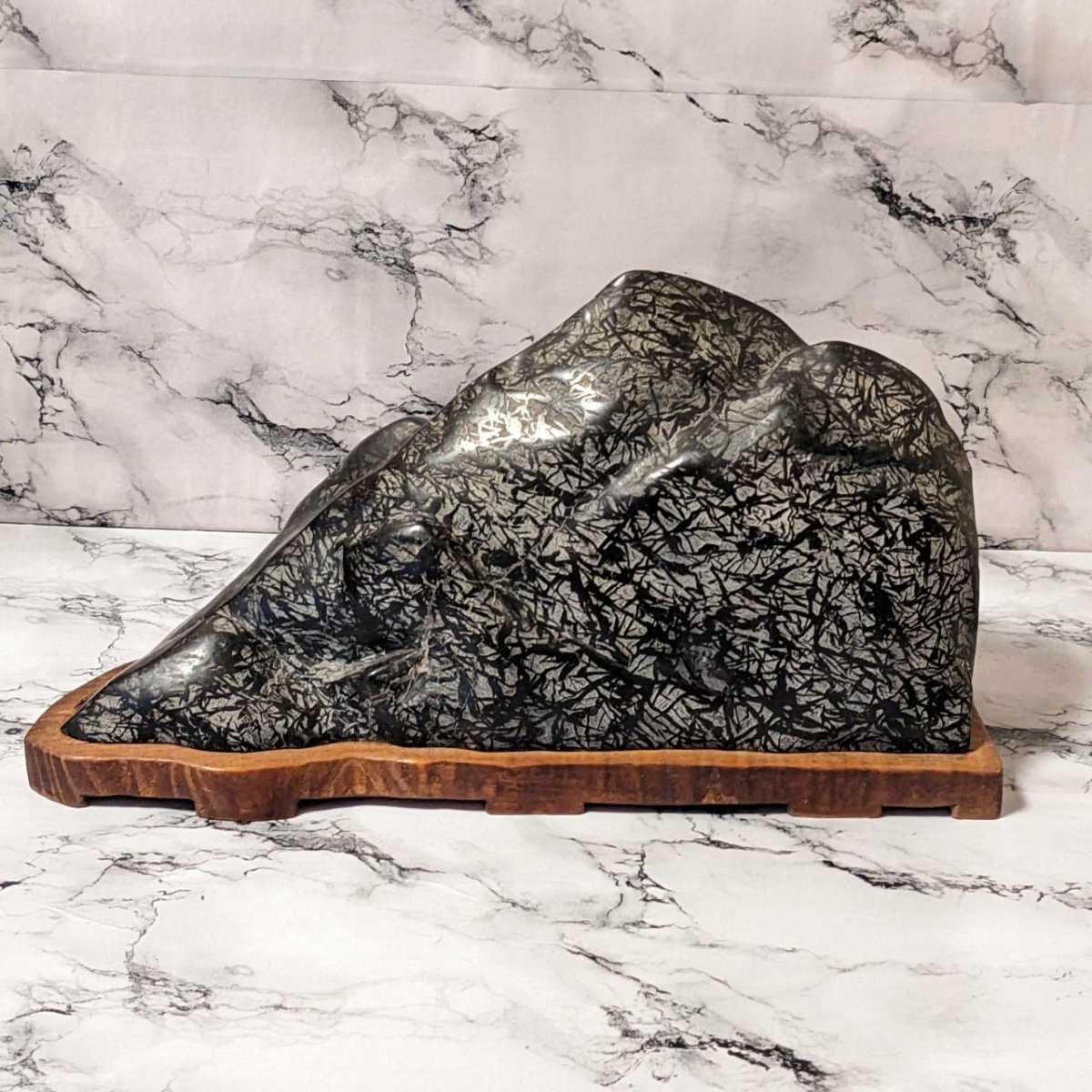 笹目石 イルカ顔 水石 天然石 約940g 鑑賞石 自然石（笹目石 イルカ顔