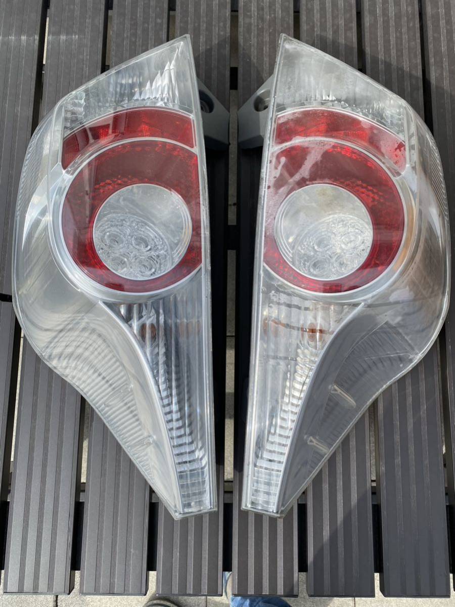 4J6 アクア NHP10 前期 純正 テールランプ 左 STANLEY 52-252 刻印『Z』