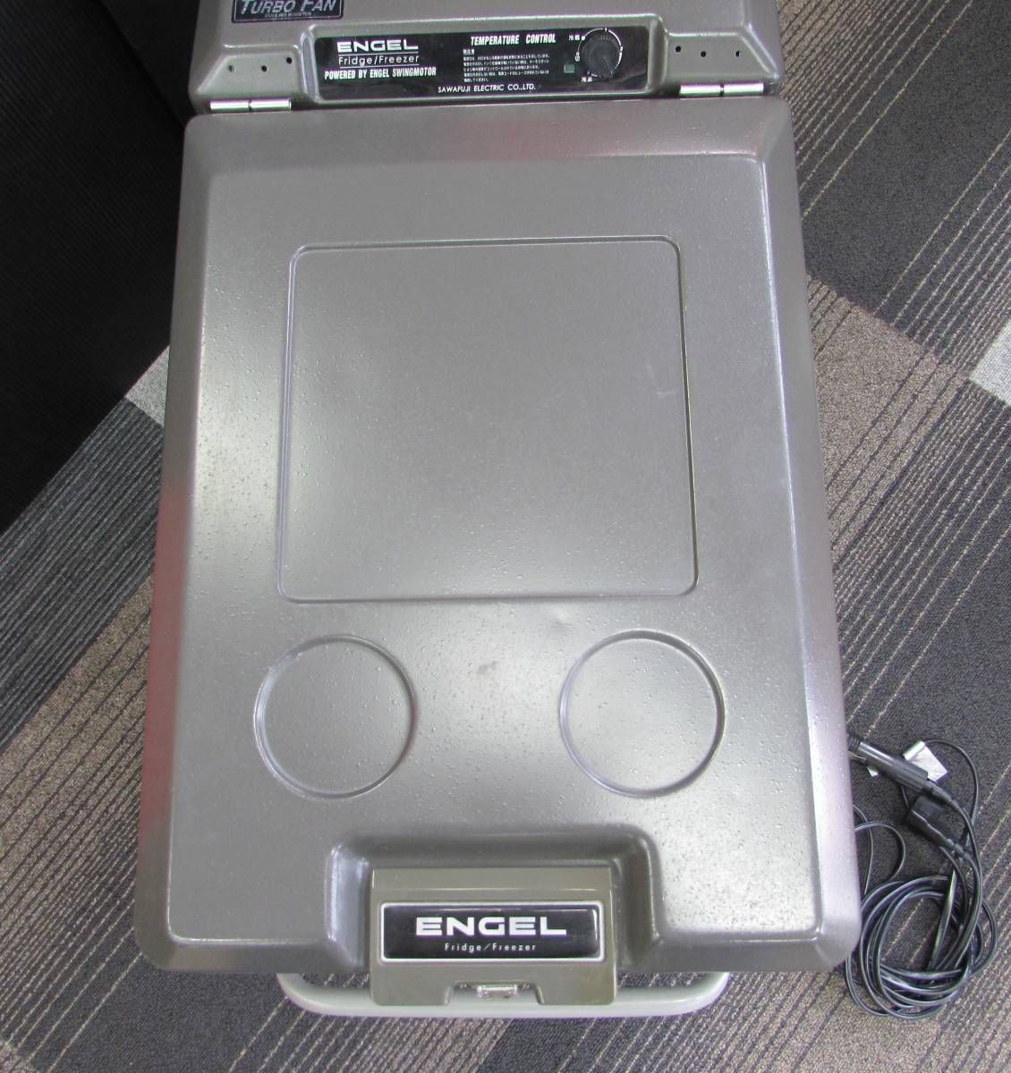 澤藤電気 ENGEL 車載冷凍冷蔵庫35ℓ MT35F-D1D-P 澤藤電気 ENGEL車載冷凍冷蔵庫35ℓ MT35F-D1D-Pポータブル冷蔵庫