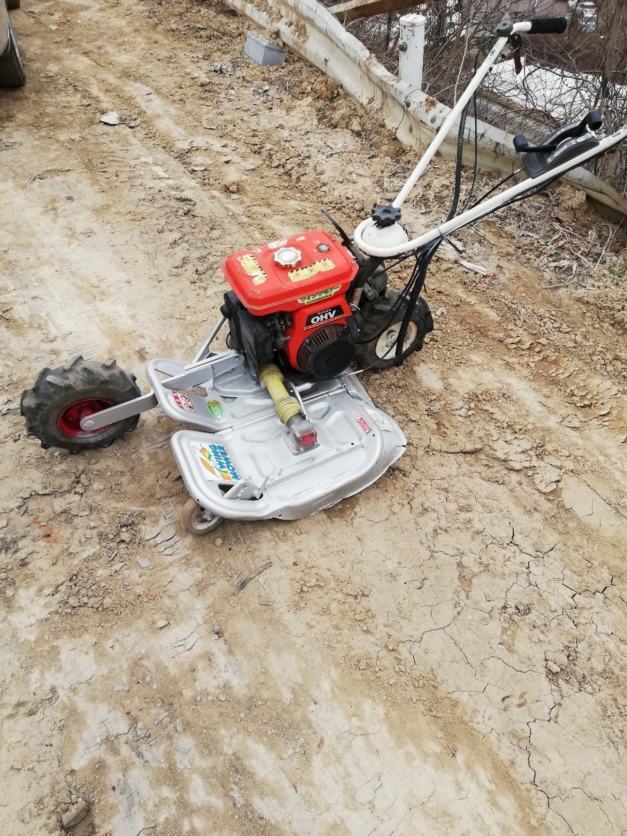 ☆家庭菜園☆クボタ GC602 草刈機 ウイングモア 自走式草刈機 ☆