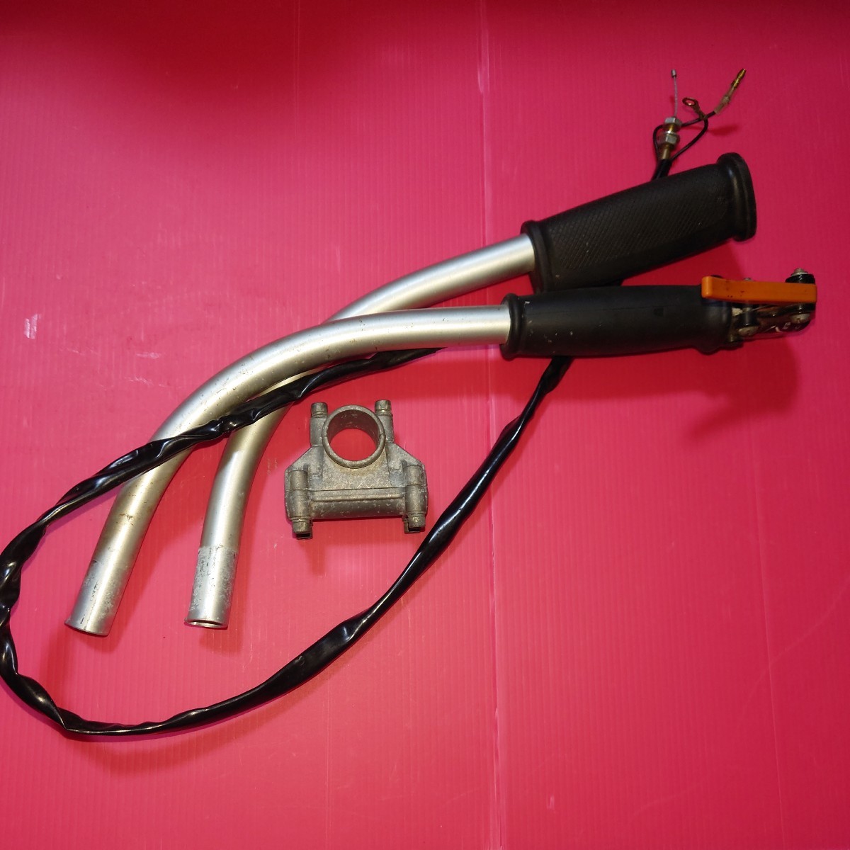 【傷や汚れあり】刈払機 ハンドル スロットルワイヤー ハンドルブラケット やまびこ ECHO EGTの落札情報詳細 ヤフオク落札価格検索