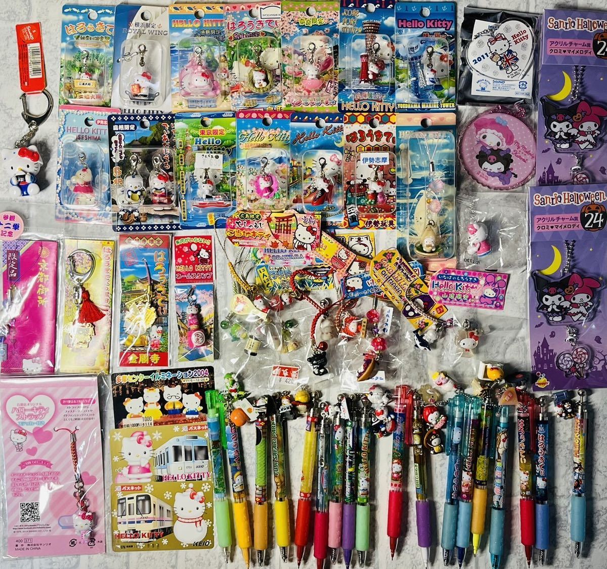 ご当地キティ44点未使用&中古根付けストラップ