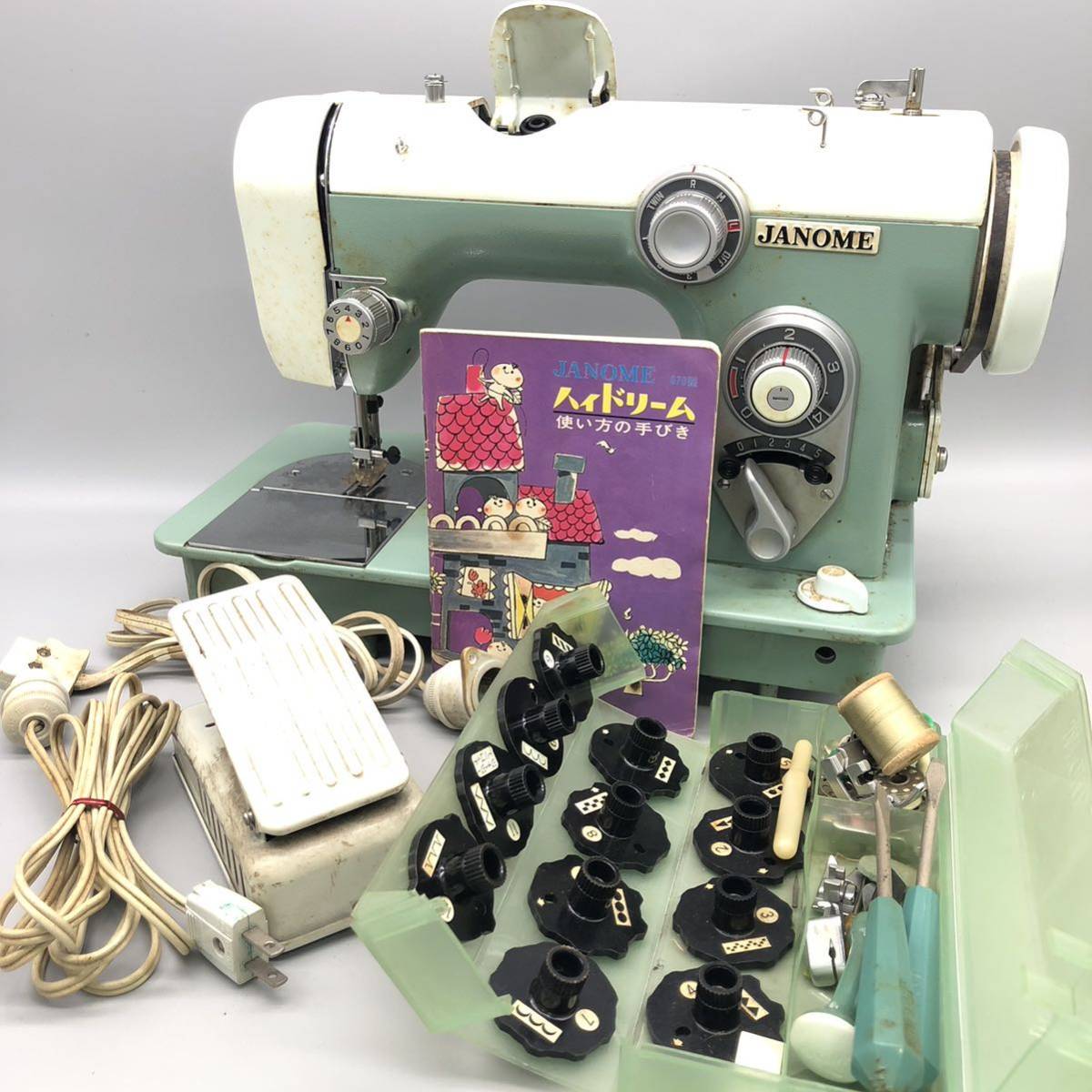 【やや傷や汚れあり】JANOME ジャノメ ミシン SEWING MOTOR TYPE M105 モデル MODEL 670型 昭和 レトロ
