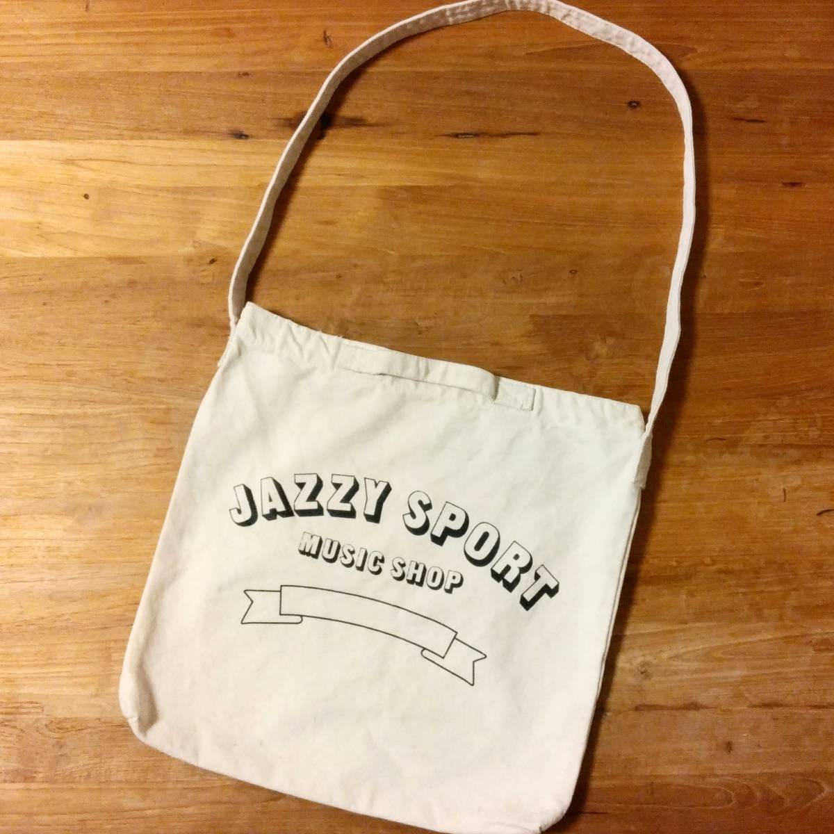 JAZZY SPORT ショルダーバッグ やや傷や汚れあり】JAZZY SPORT ジャジースポート ジャジスポ