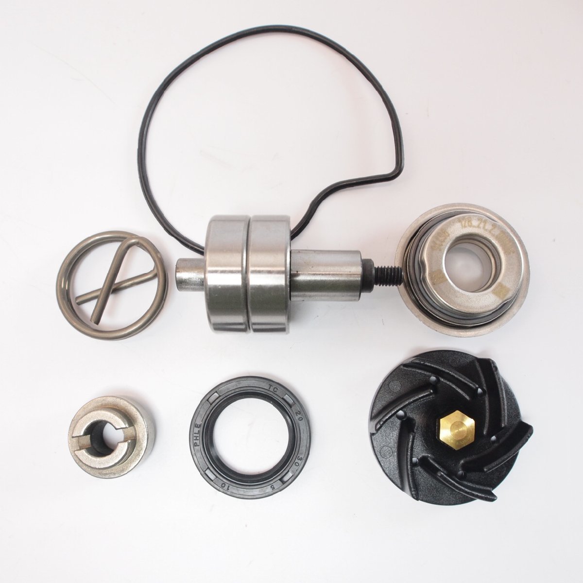 【未使用】Repair Kit RMS water pump for PIAGGIO Quasar 250300 Vespa GTS GTV